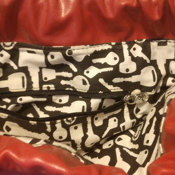 Ecko Red faux leather backpack - Picture 3 of 8